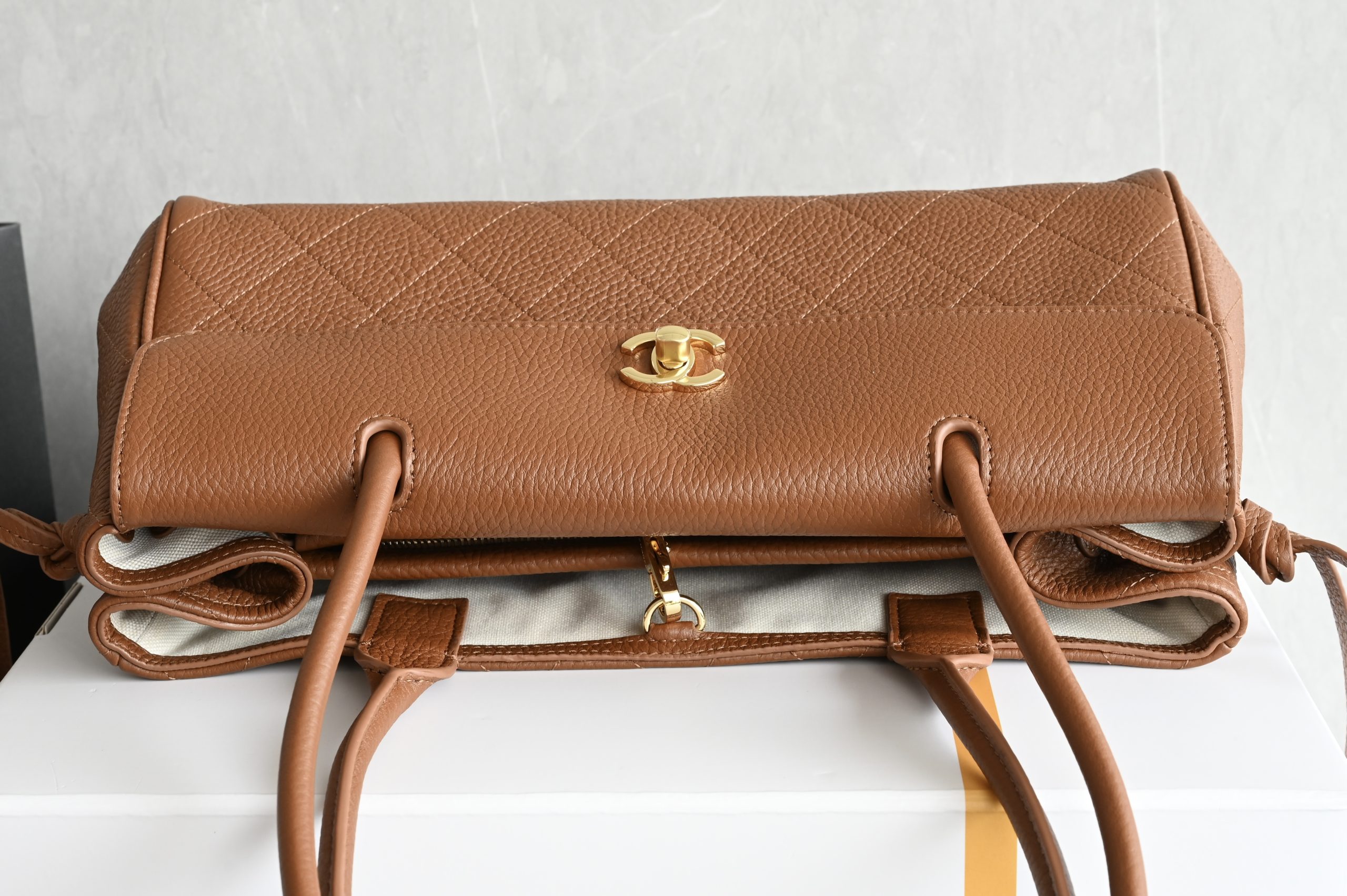 bolso tipo baguette - Image 6