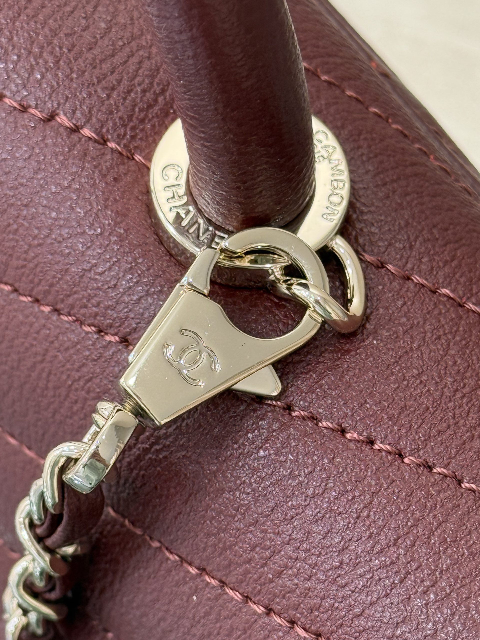 Bolso Chanel Top Handle Flap - Image 9