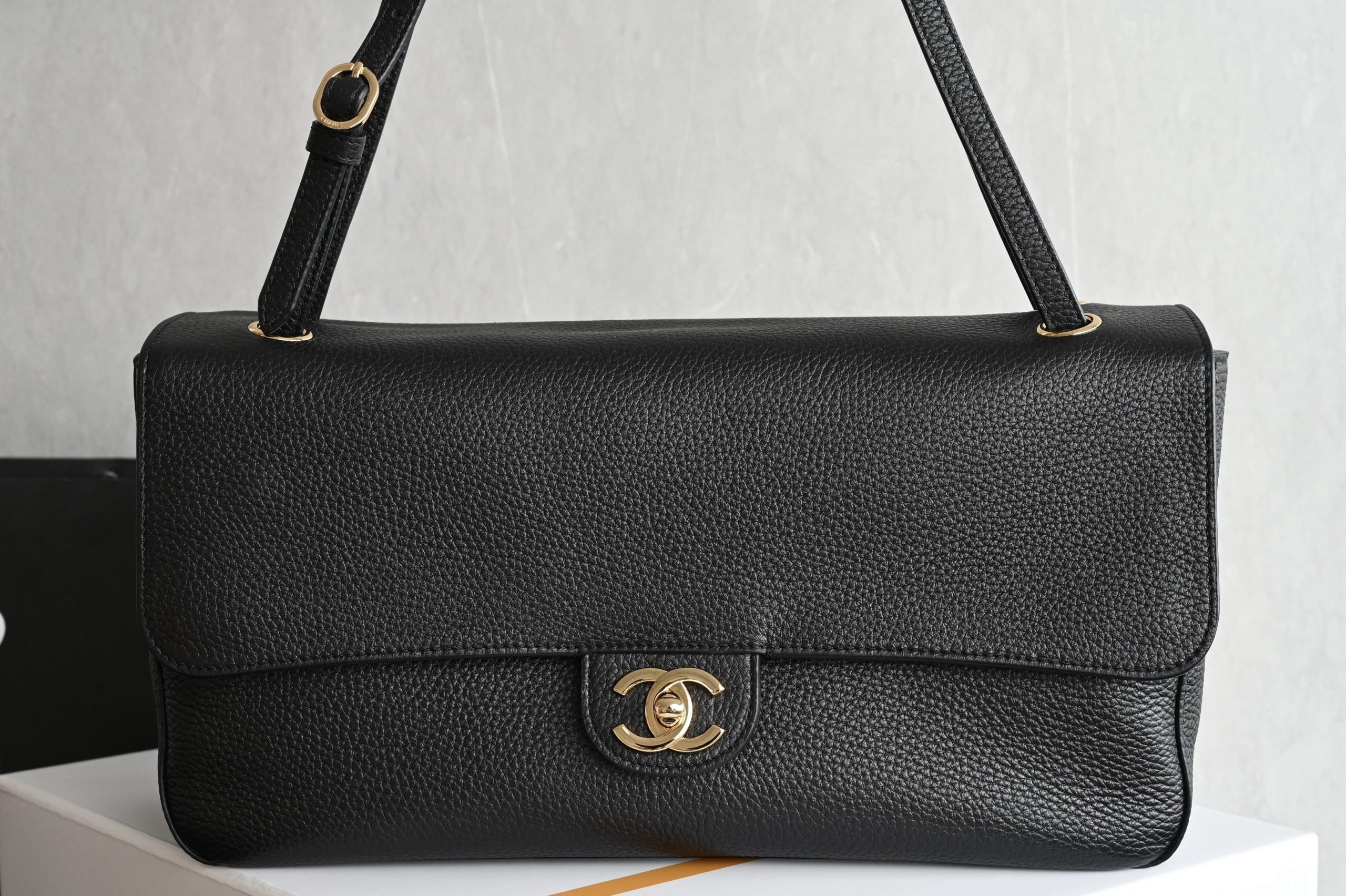 Bolso Chanel Maxi Flap 26S