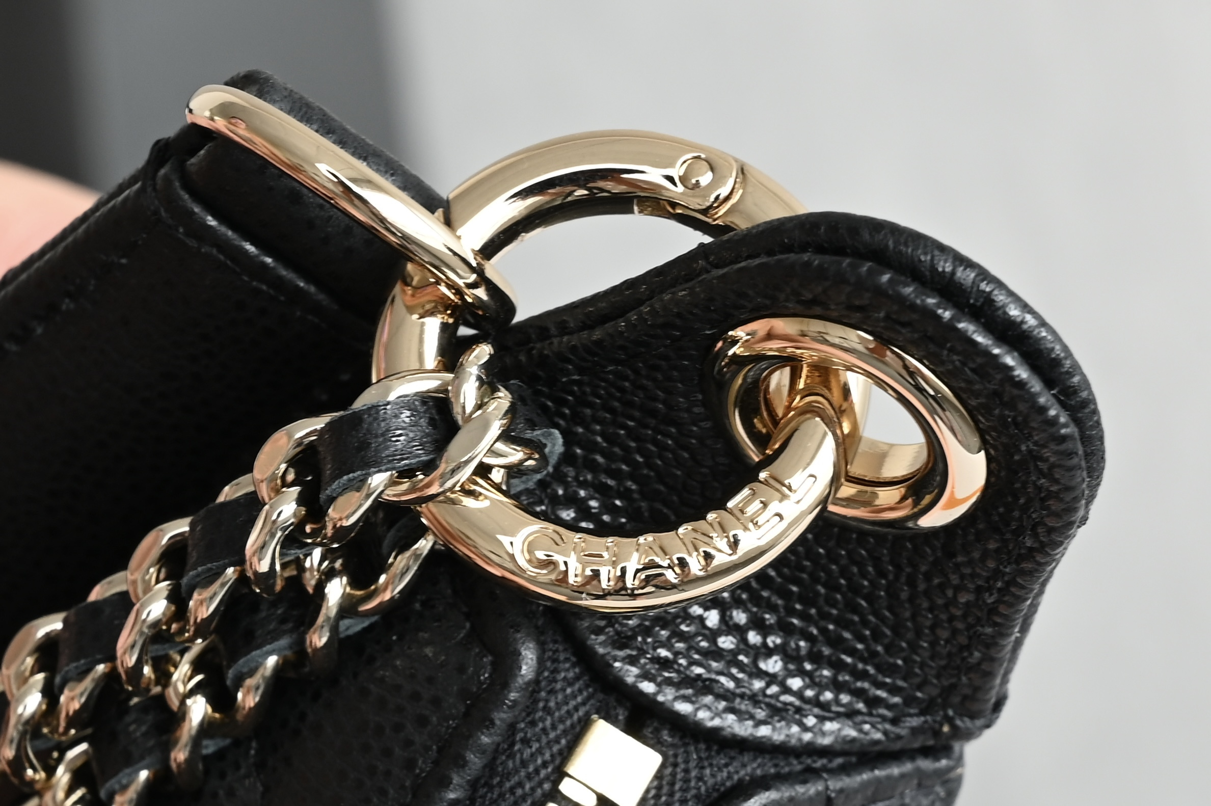 Bolso Chanel Hobo Luna Colección Primavera-Verano 2026 5 Bolso Chanel Hobo Luna Colección Primavera-Verano 2026 - Image 5