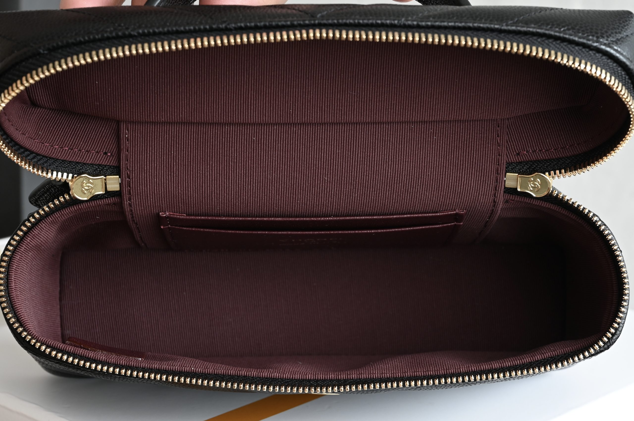 bolso Vanity de Chanel - Image 7