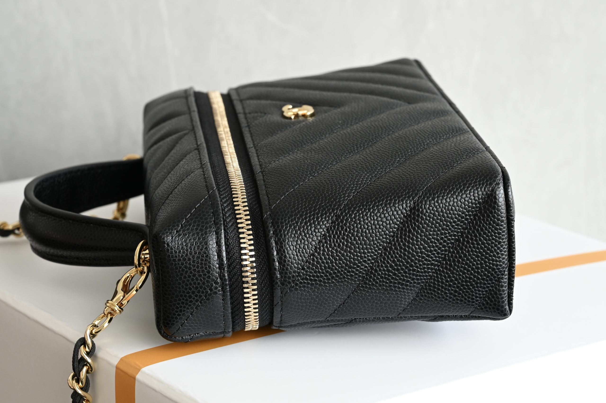 bolso Vanity de Chanel - Image 10