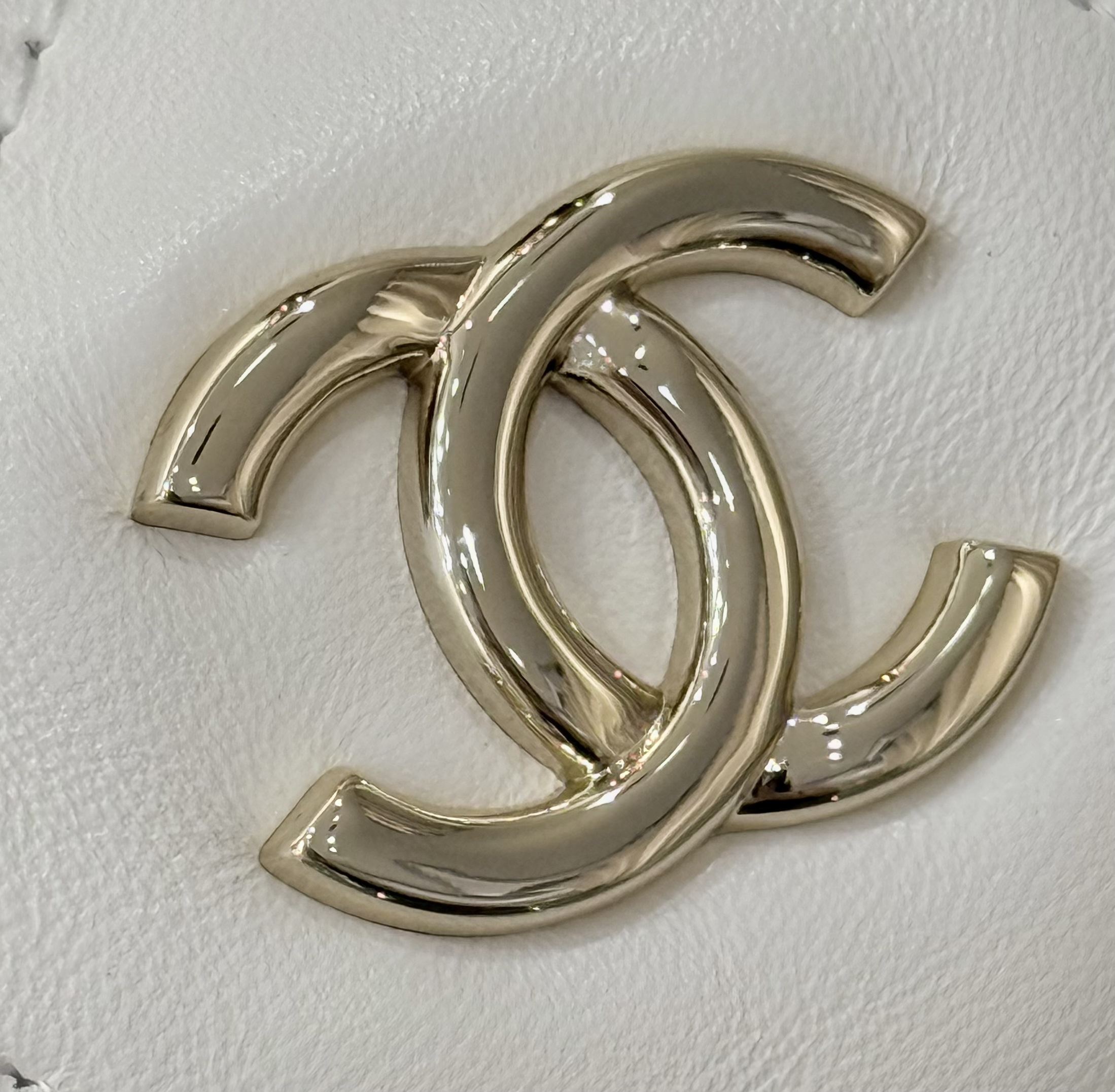 Bolso Chanel Hobo Pequeño - Image 2