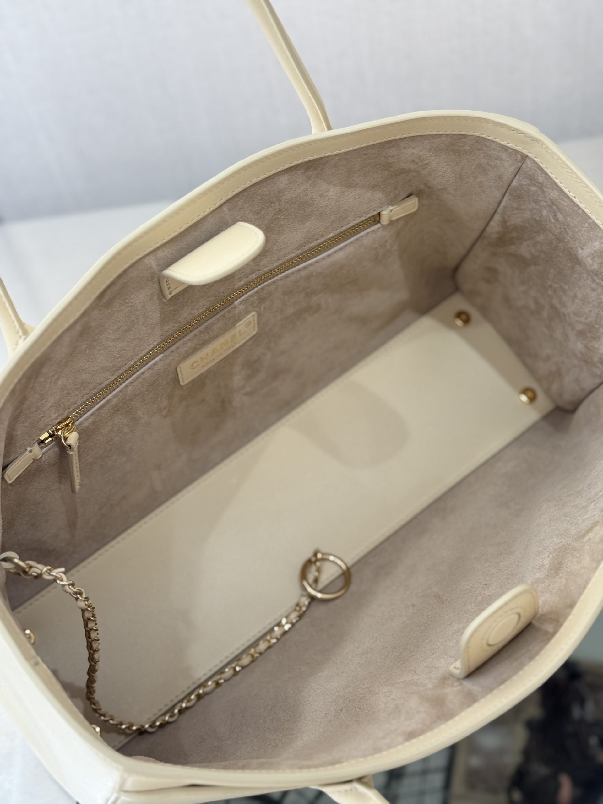 Bolso Tote Ejecutivo Cerf - Image 8