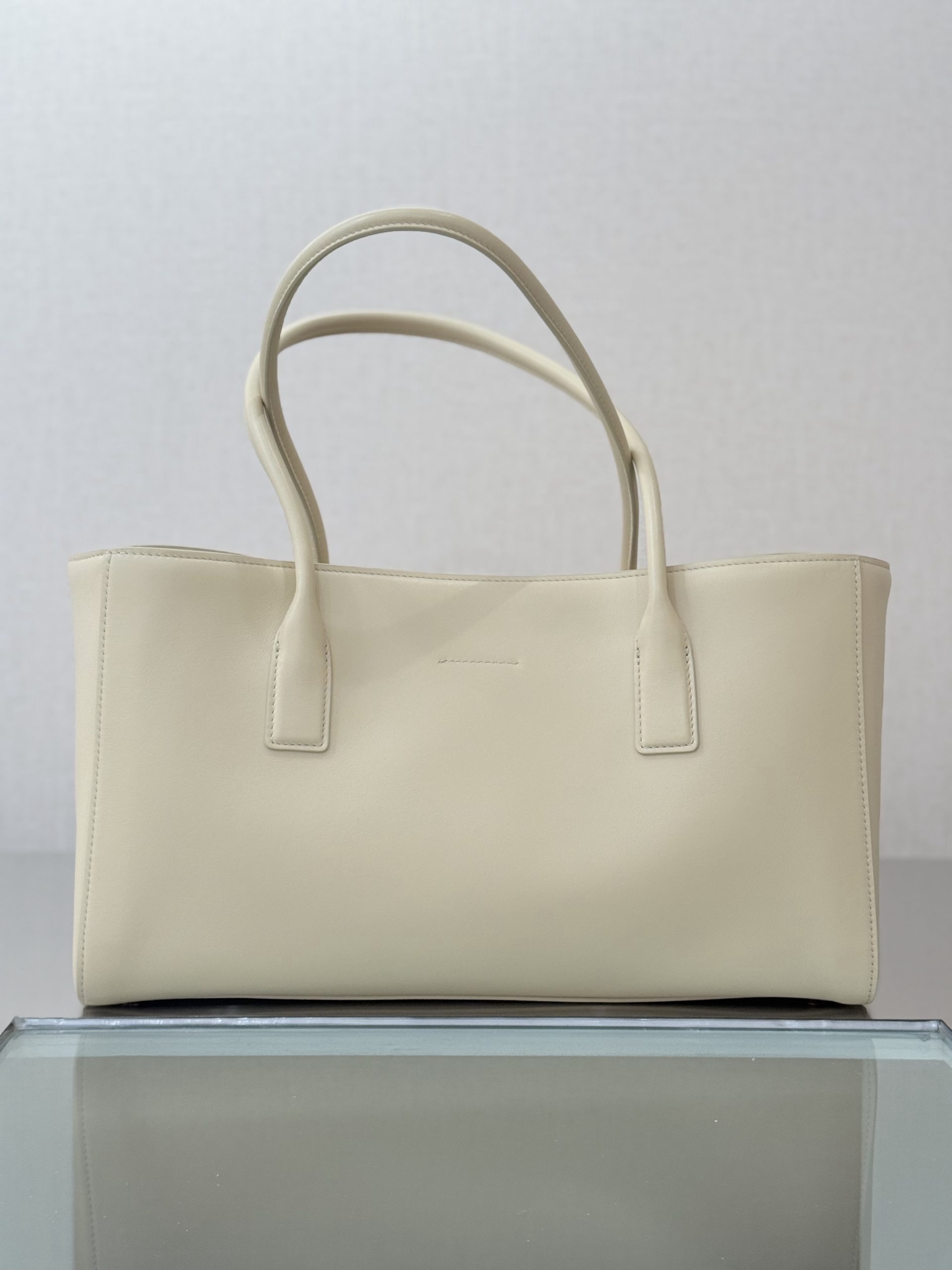 Bolso Tote Ejecutivo Cerf - Image 10