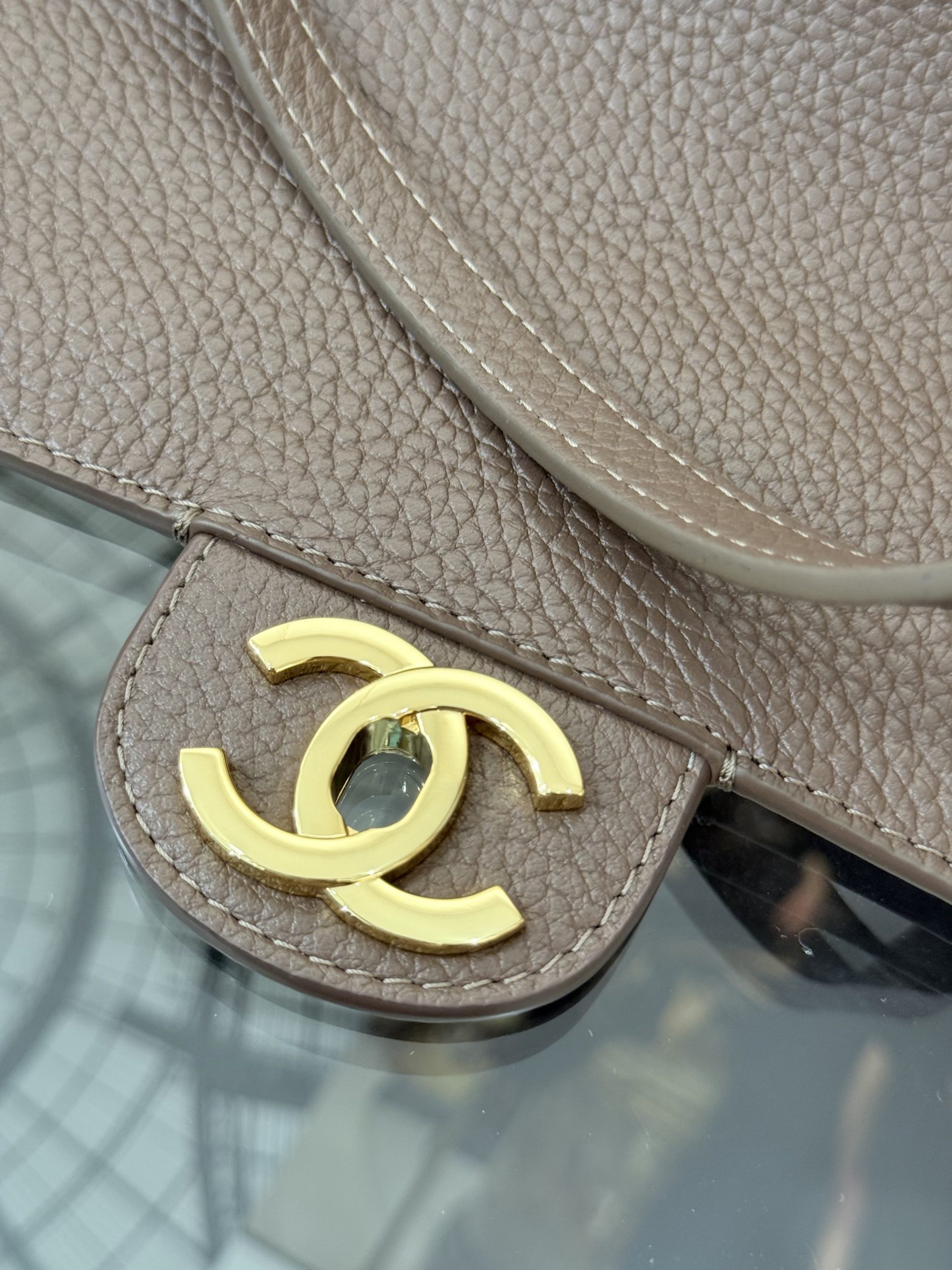 Bolso Maxi con solapa chanel - Image 7