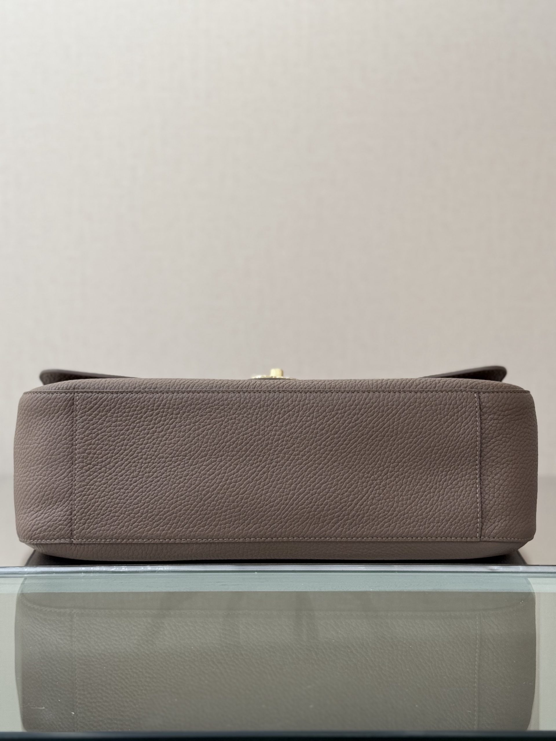 Bolso Maxi con solapa chanel - Image 10