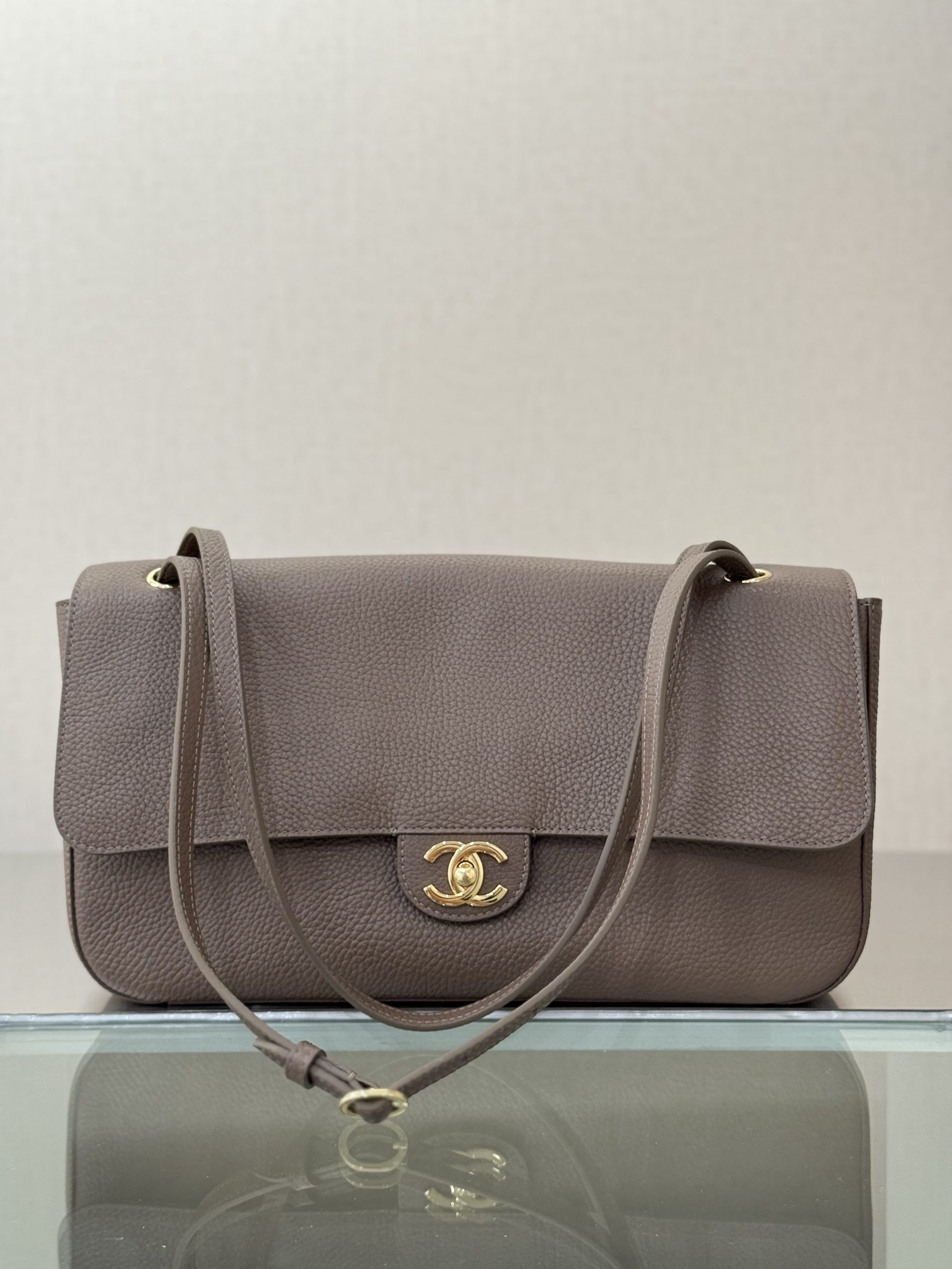 Bolso Maxi con solapa chanel - Image 2