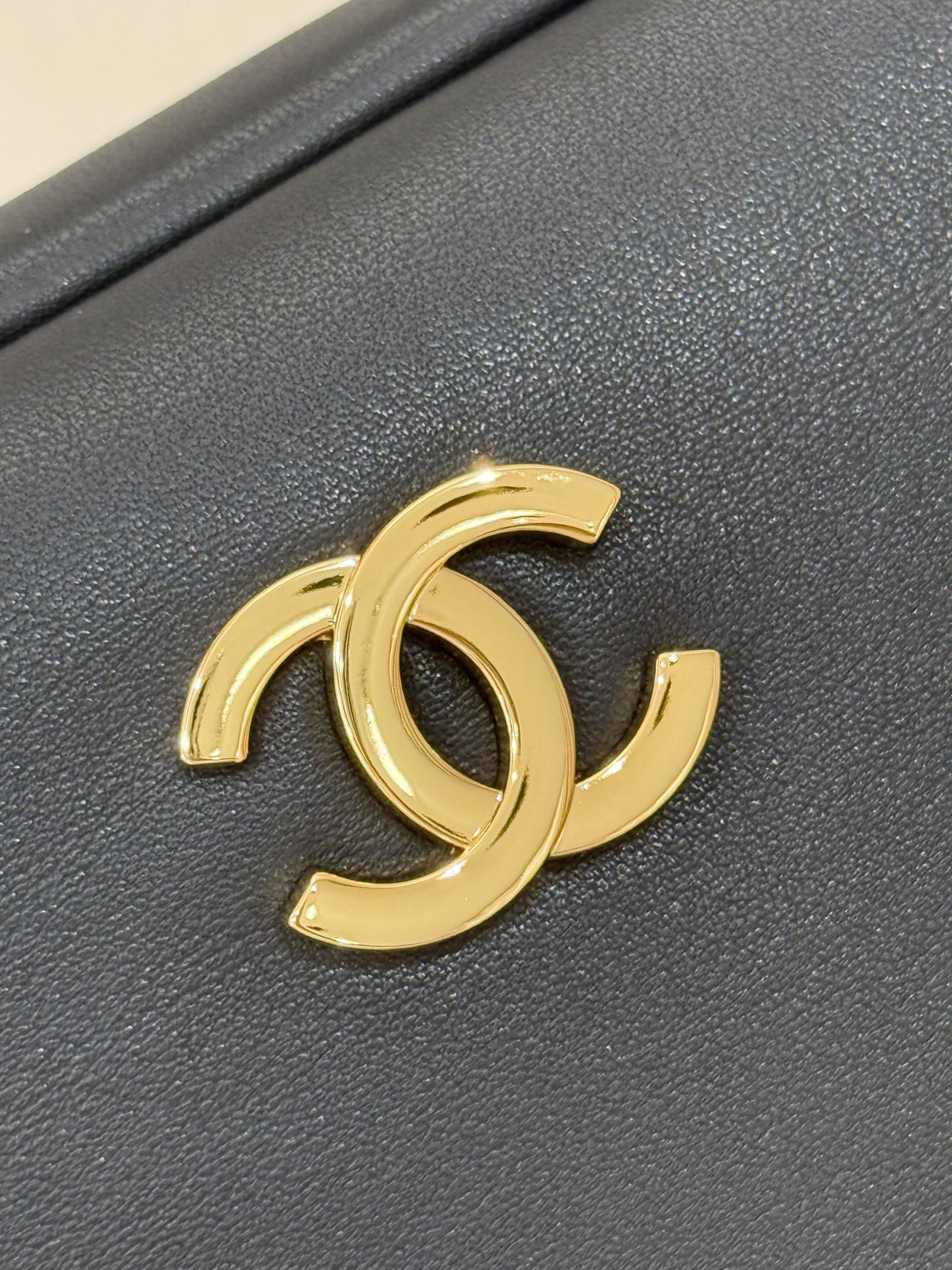 Bolsa chanel Bowling Maxi - Image 8