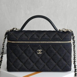 Chanel Classic Vanity con cadena