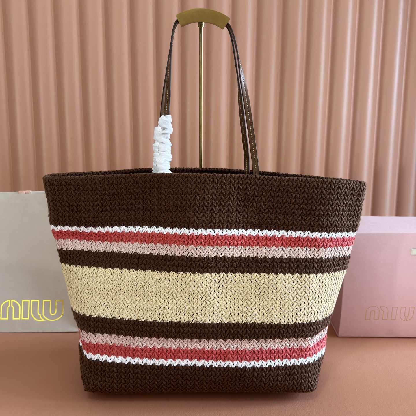 Bolso tote tejido a rayas de Miu Miu - Image 3