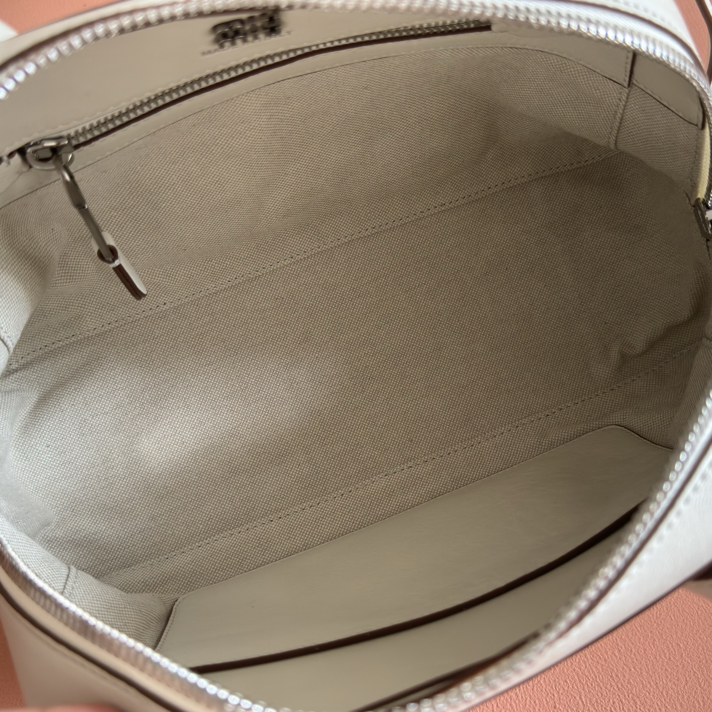 Bolso mini bowling Miu Miu Vivant - Image 7