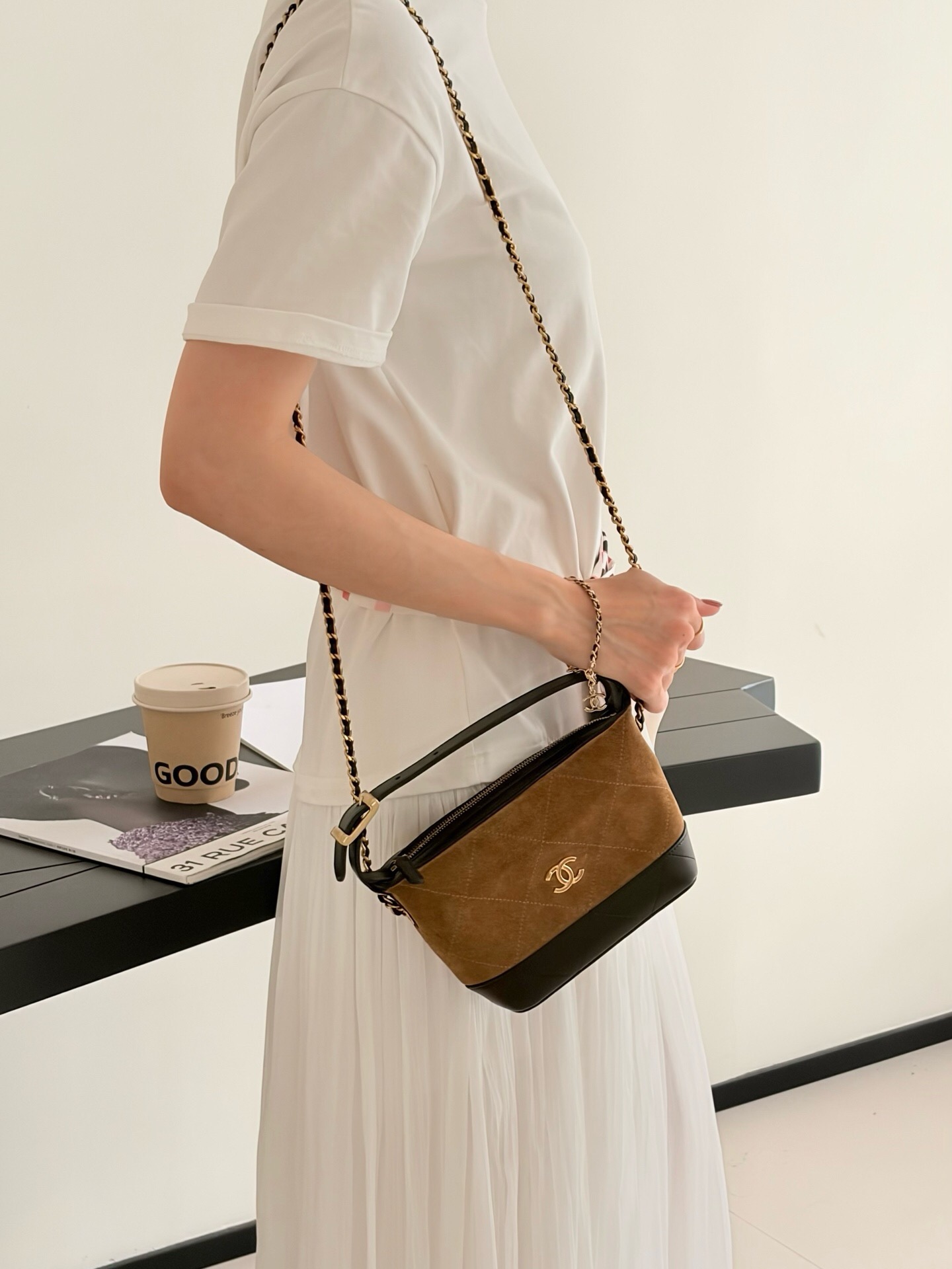 Bolso Hobo Pequeño Chanel 26S - Image 6