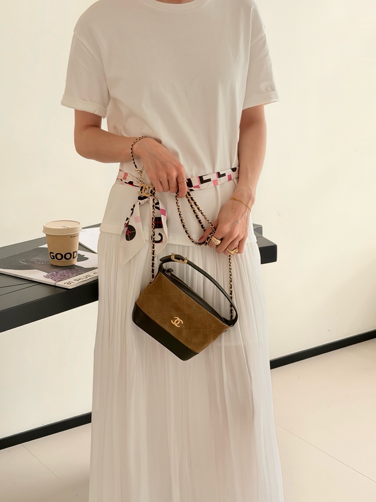 Bolso Hobo Pequeño Chanel 26S - Image 5