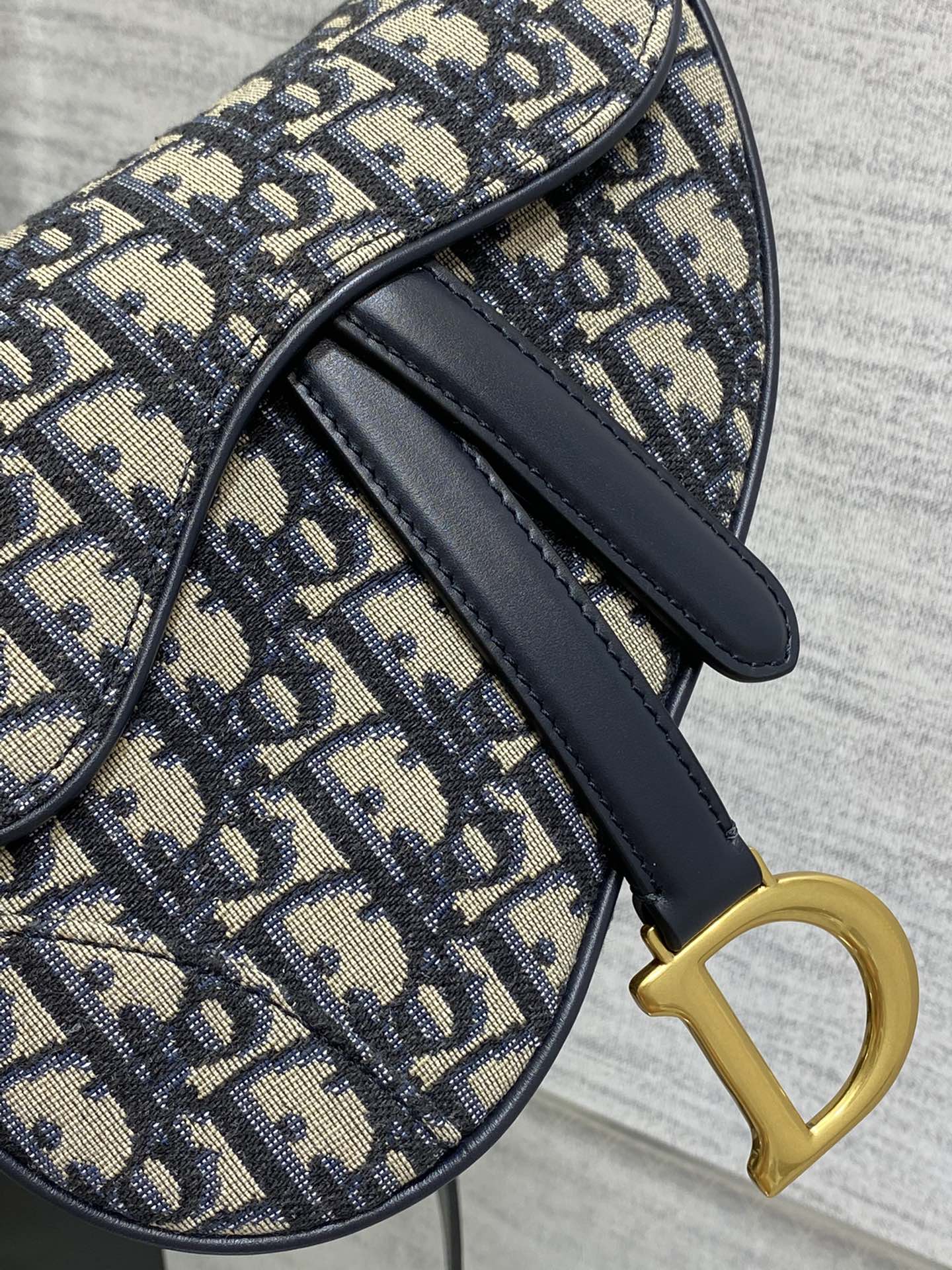 Bolso dior Saddle Mini - Image 6