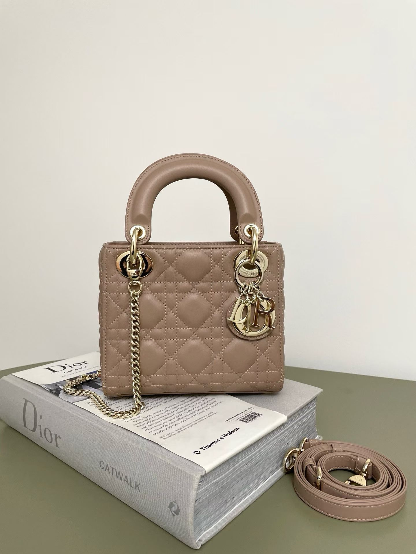Bolso Lady Dior Pequeño