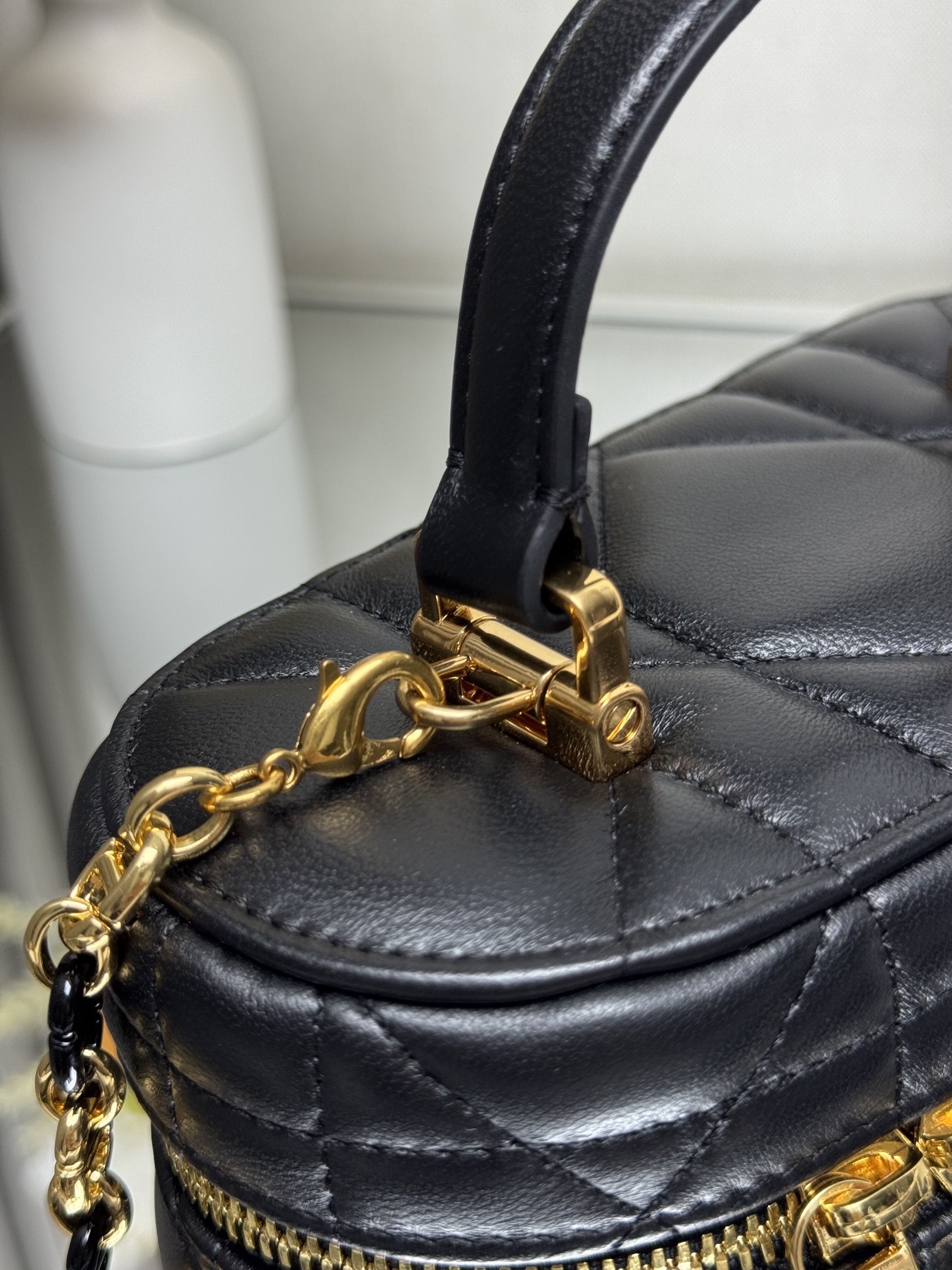 Estuche Lady Dior Vanity Mini en piel de cordero Cannage negro - Image 3