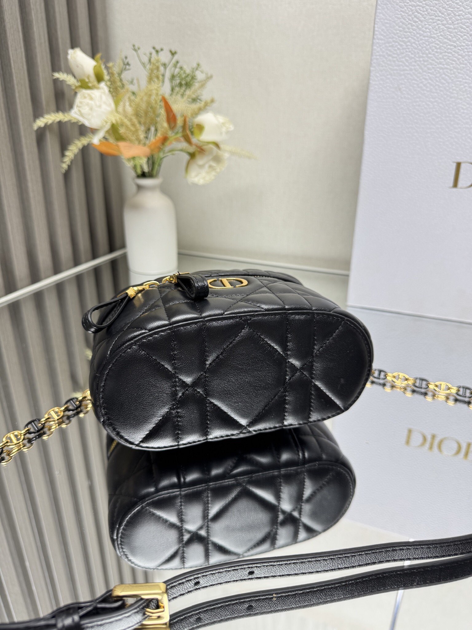 Estuche Lady Dior Vanity Mini en piel de cordero Cannage negro - Image 8
