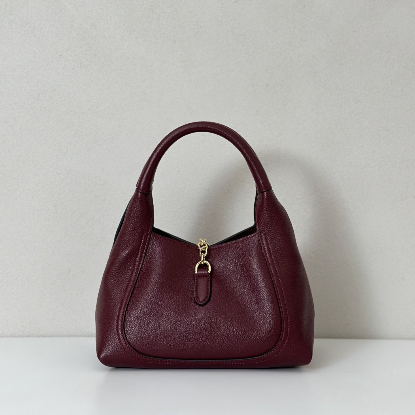 Bolso Softbit de cuero con asa superior - Image 3