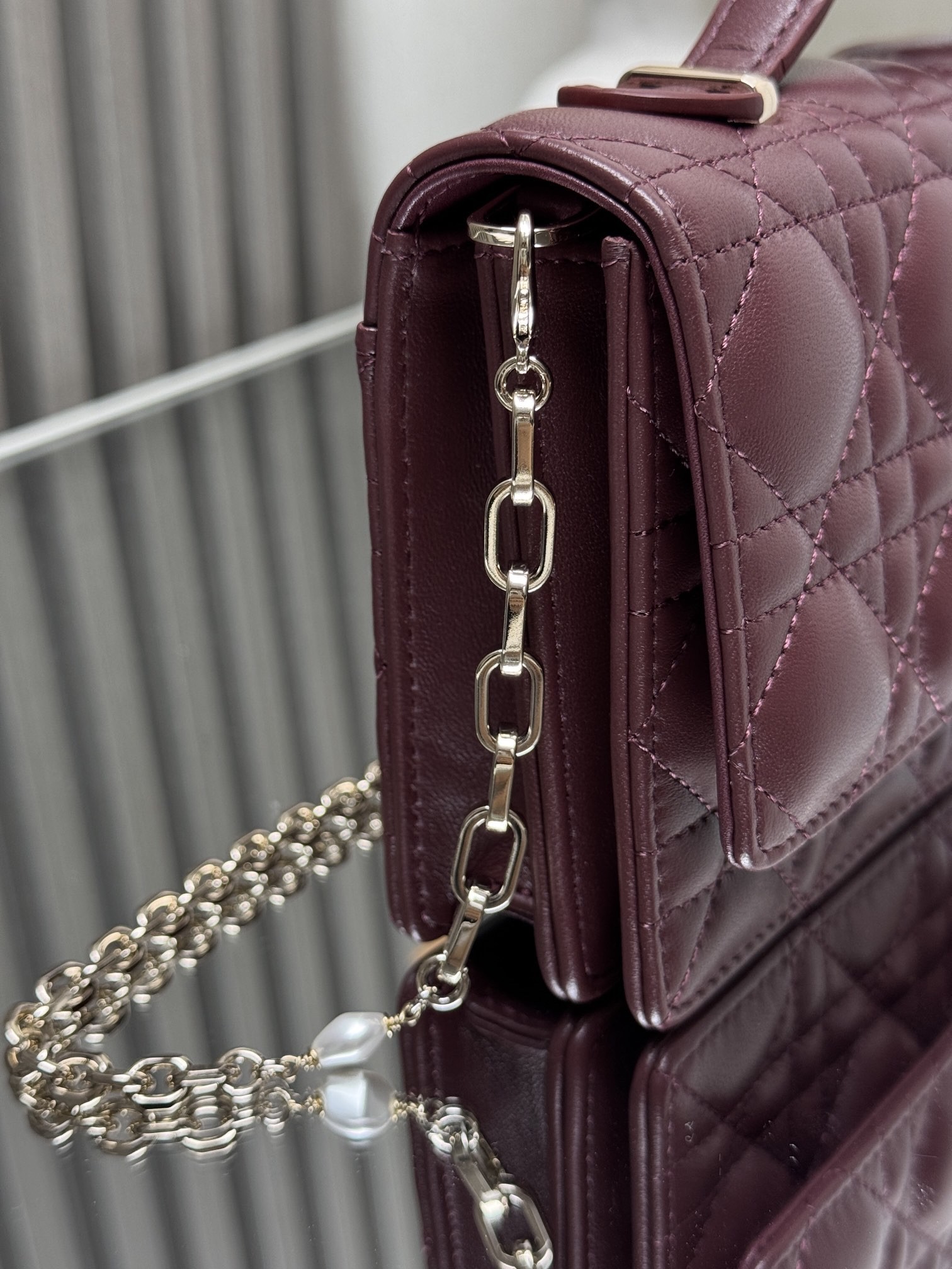 Bolso de mano Lady Dior WOC - Image 9