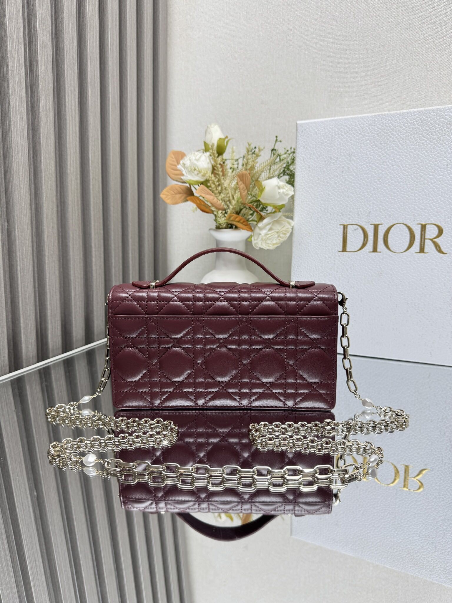 Bolso de mano Lady Dior WOC - Image 8