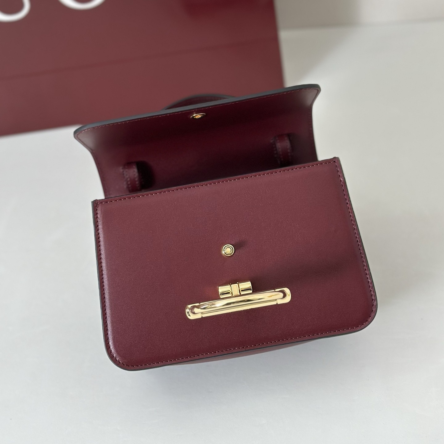 Bolso de mano bandolera pequeño Gucci Siena color burdeos - Image 3