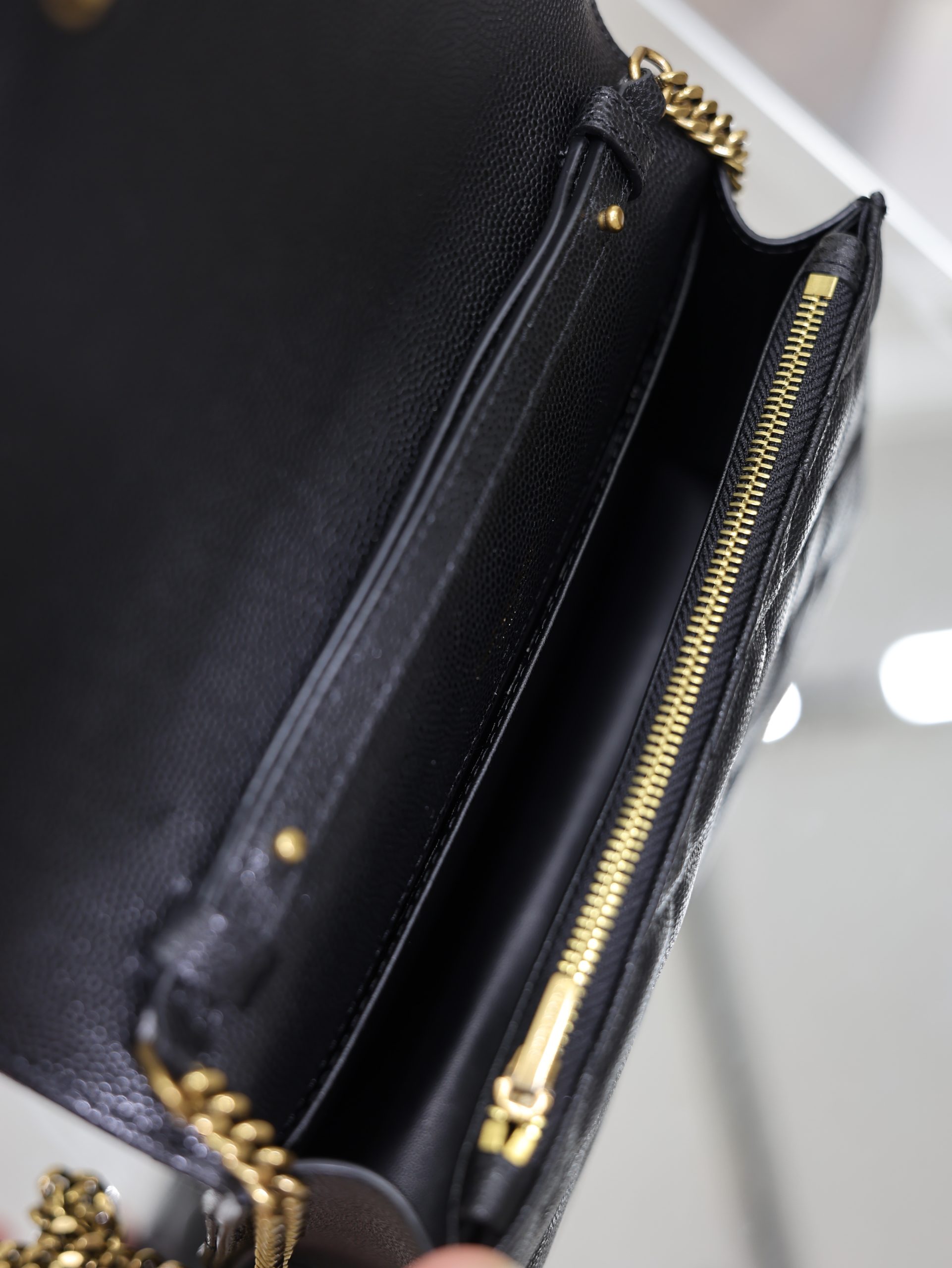 bolso de lujo mujer Cartera bandolera Envelope Yves Saint Laurent 6 bolso de lujo mujer Cartera bandolera Envelope Yves Saint Laurent - Image 6