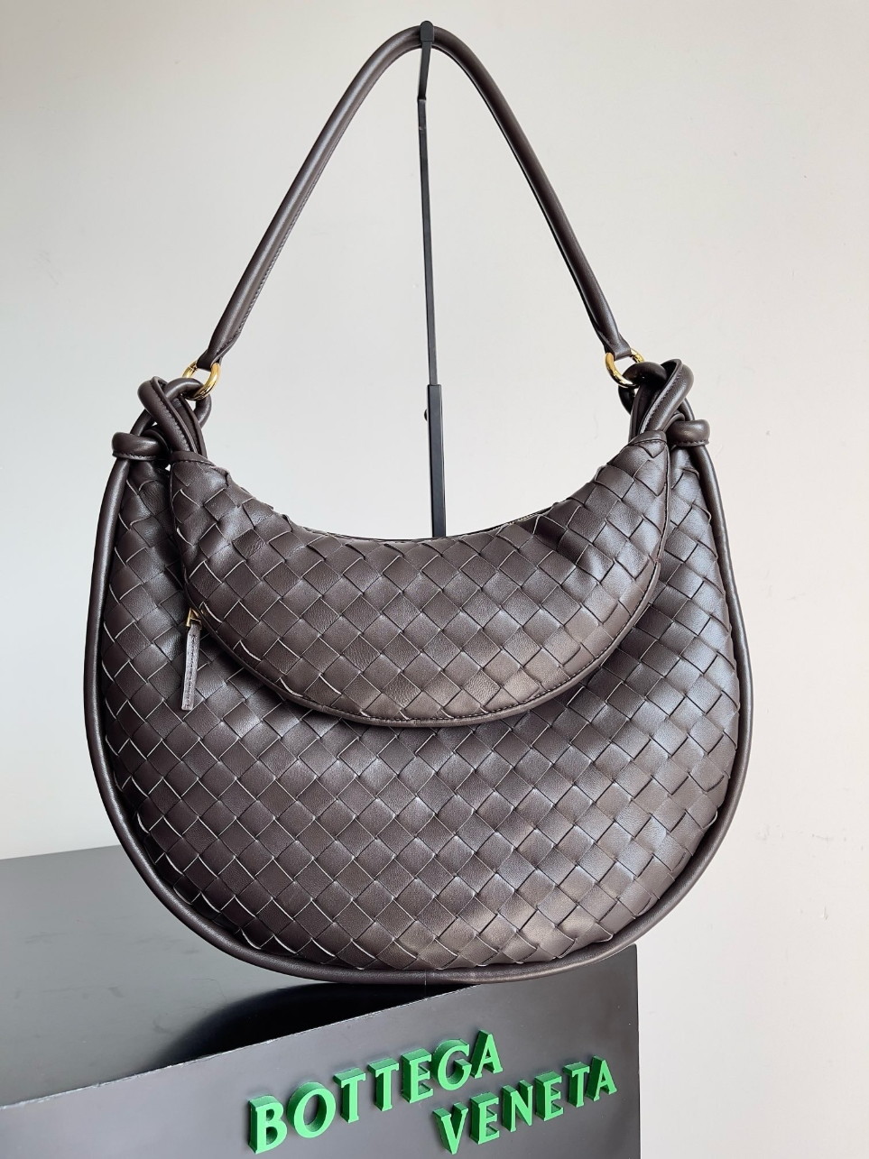bolsos de lujo mujer Bottega Veneta Gemelli Large Bag in Fondant Intrecciato Lambskin 5 bolsos de lujo mujer Bottega Veneta Gemelli Large Bag in Fondant Intrecciato Lambskin - Image 5
