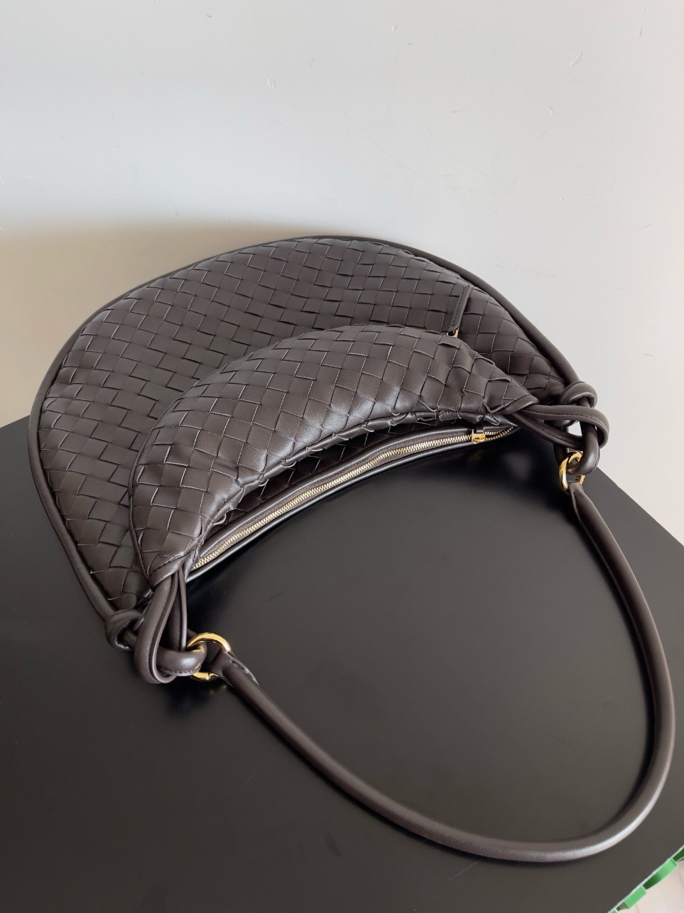 bolsos de lujo mujer Bottega Veneta Gemelli Large Bag in Fondant Intrecciato Lambskin 6 bolsos de lujo mujer Bottega Veneta Gemelli Large Bag in Fondant Intrecciato Lambskin - Image 6