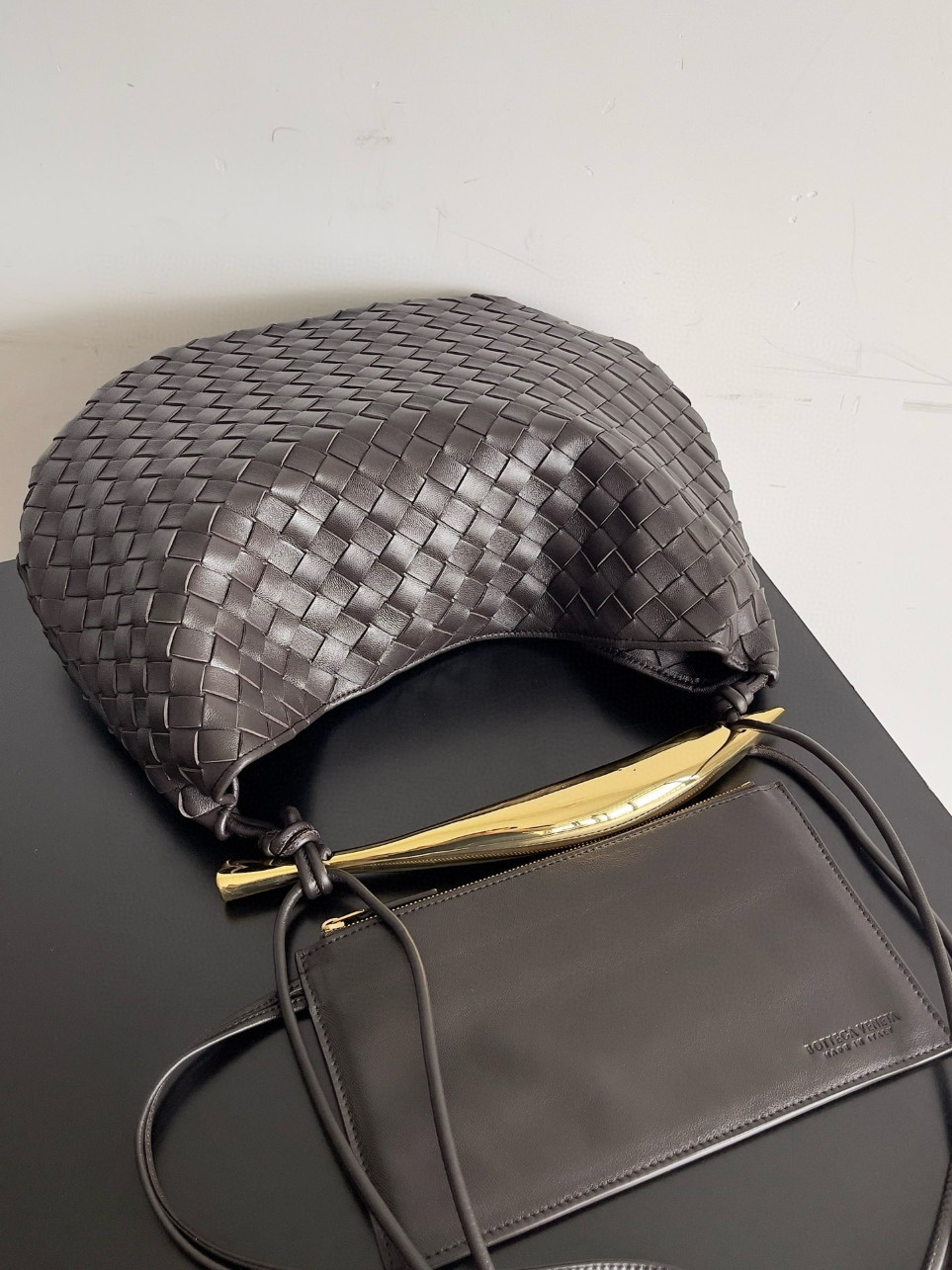bolsos de lujo mano Bottega Veneta Sardine Medium Bag in Fondant Intrecciato Lambskin 7 bolsos de lujo mano Bottega Veneta Sardine Medium Bag in Fondant Intrecciato Lambskin - Image 7