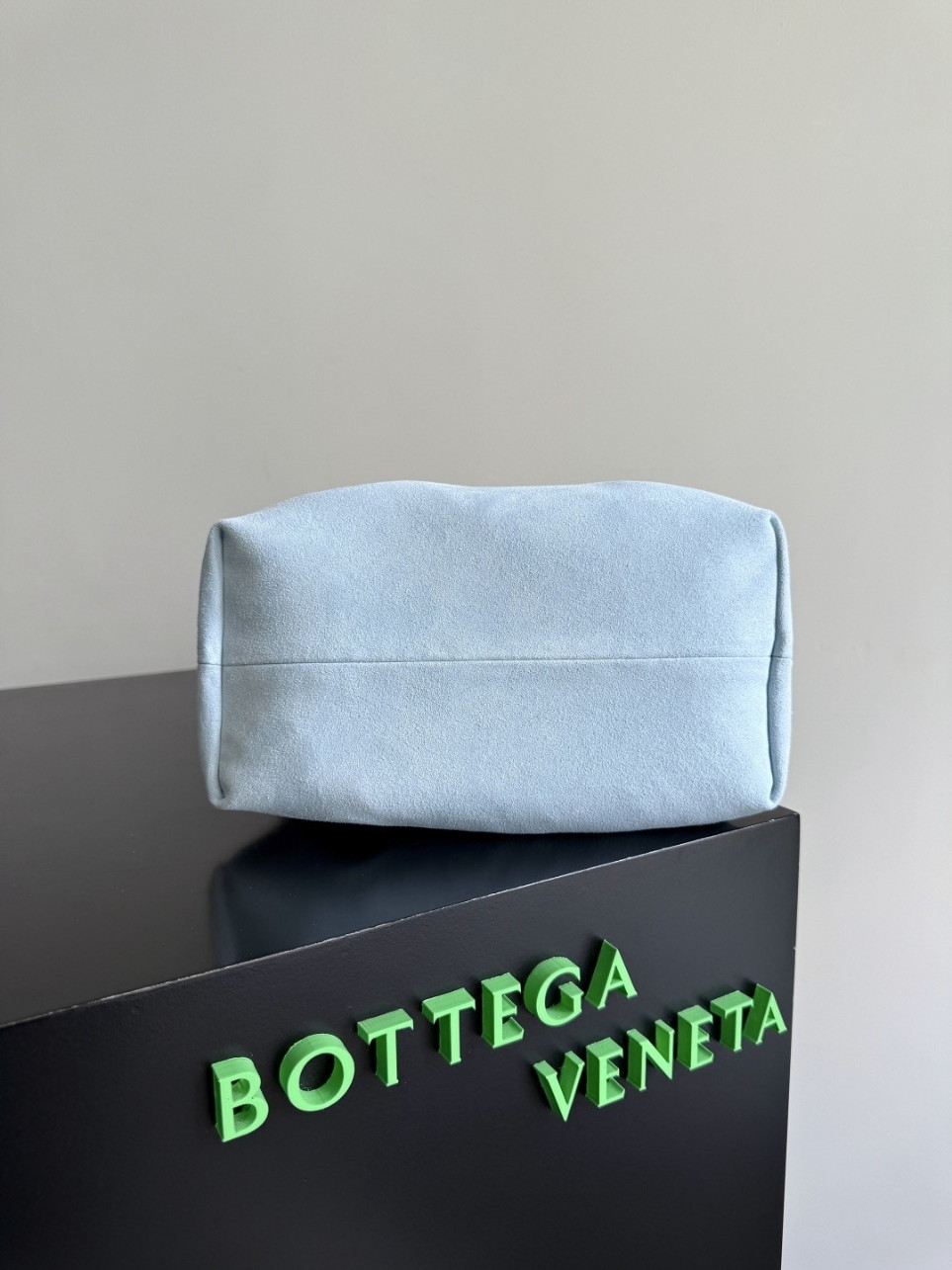 bolsos de lujo mujer Bottega Veneta Pinacoteca Small Bag in Sea Salt Intrecciato Calfskin 7 bolsos de lujo mujer Bottega Veneta Pinacoteca Small Bag in Sea Salt Intrecciato Calfskin - Image 7