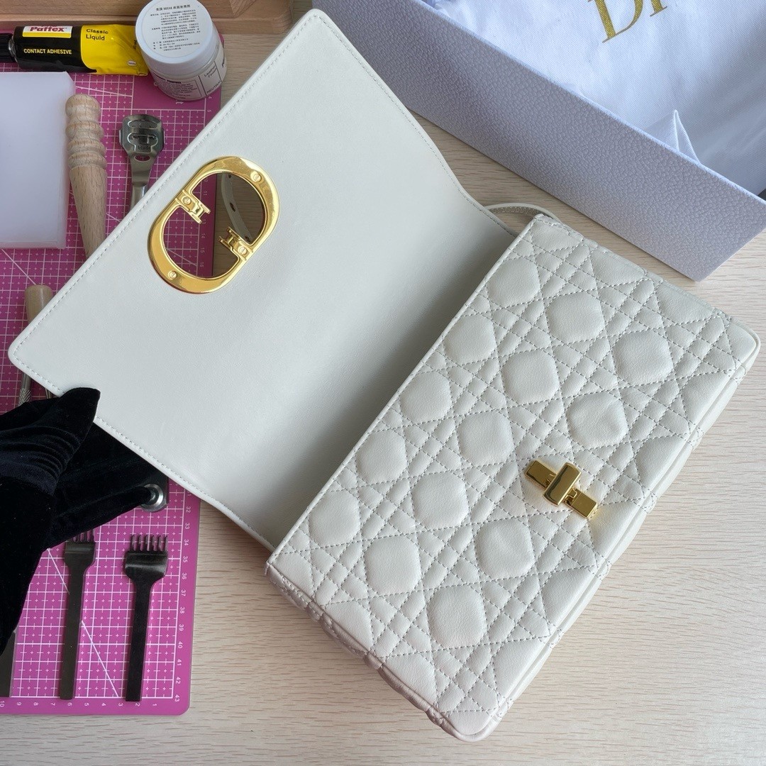 Bolso mediano Dior Montaigne - Image 8