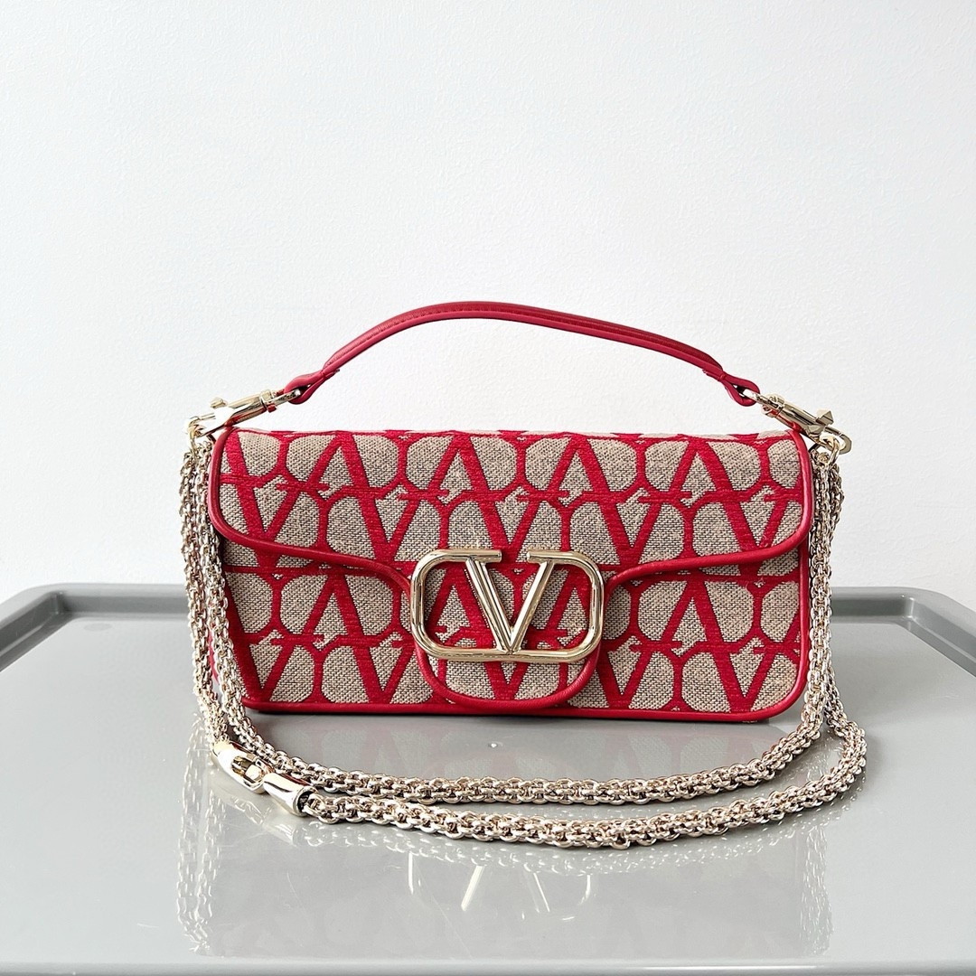 bolsos de lujo mujer Valentino Large Loco Shoulder Bag in Red Toile Iconographe 5 bolsos de lujo mujer Valentino Large Loco Shoulder Bag in Red Toile Iconographe - Image 5