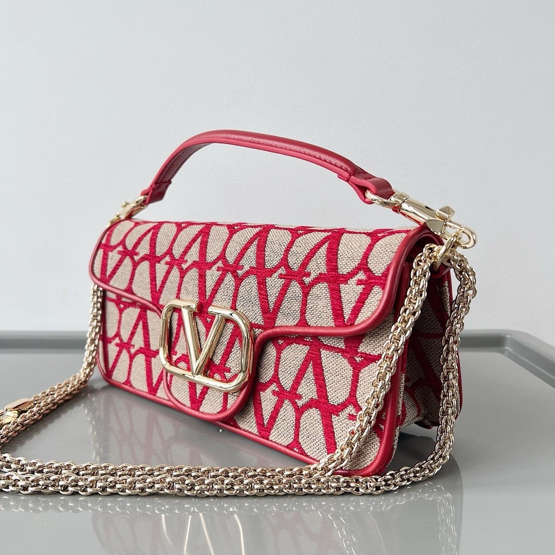 bolsos de lujo mujer Valentino Large Loco Shoulder Bag in Red Toile Iconographe 6 bolsos de lujo mujer Valentino Large Loco Shoulder Bag in Red Toile Iconographe - Image 6