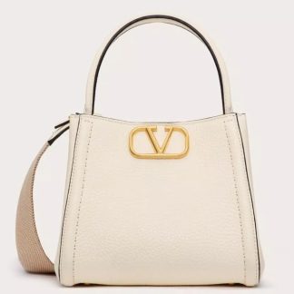 bolsos de lujo mujer Valentino Alltime Medium Bag in White Grained Calfskin